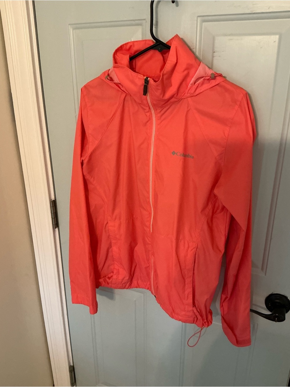 Columbia Women's Coral/Pink Packable Hooded Windbreaker
